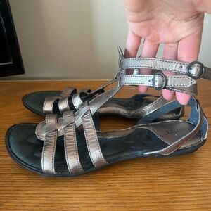 Born Women's Bronze Metallic Strappy Sandals